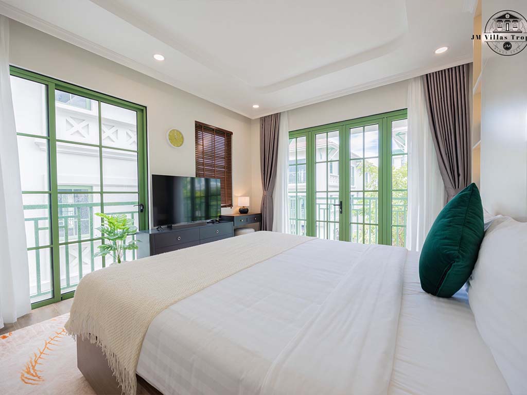 Cho thuê villa 4 phòng ngủ bãi Khem